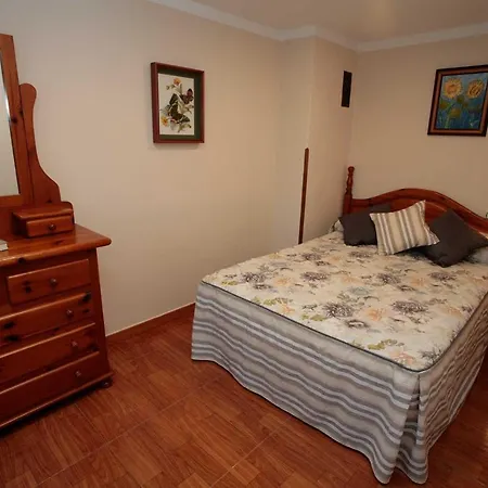 Apartamentos. Turis. Castiello * Pilona