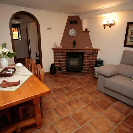 Apartamentos. Turis. Castiello Piloña