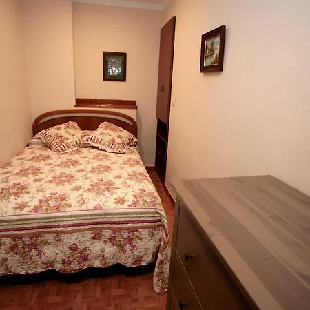 Apartmán Apartamentos. Turis. Castiello *