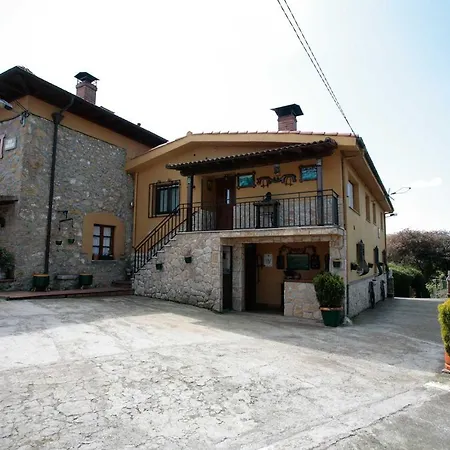 Apartamentos. Turis. Castiello