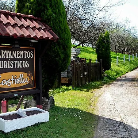 Apartamentos. Turis. Castiello Apartment Piloña