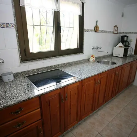 Apartamentos. Turis. Castiello